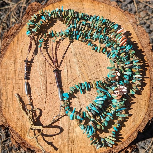 Vintage Navajo Turquoise Necklace - Handmade Southwesternβ NA Artistry - Picture 10 of 10